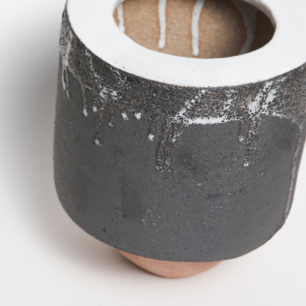 Bzippy & Co. Black Medium Planter Bzippy & Co. Black Medium Planter