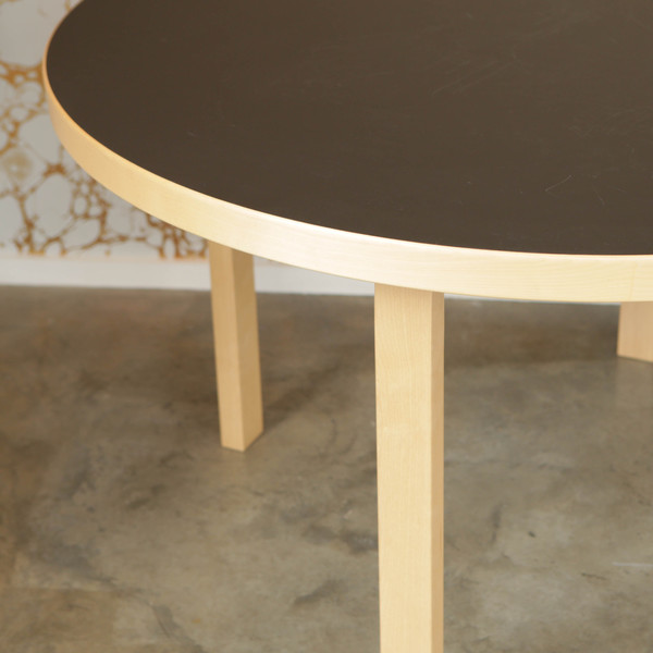 ARTEK LINOLEUM 91 TABLE ARTEK LINOLEUM 91 TABLE