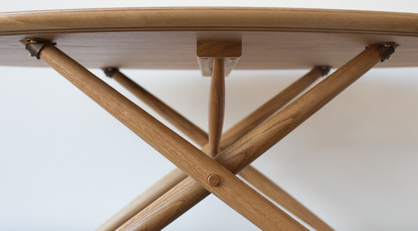 ARTEK OVALETTE TABLE ARTEK OVALETTE TABLE