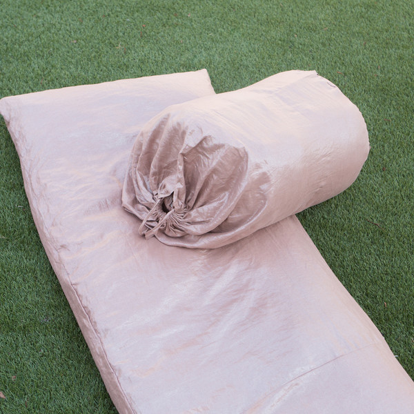 HEDGEHOUSE Throwbed HEDGEHOUSE Throwbed