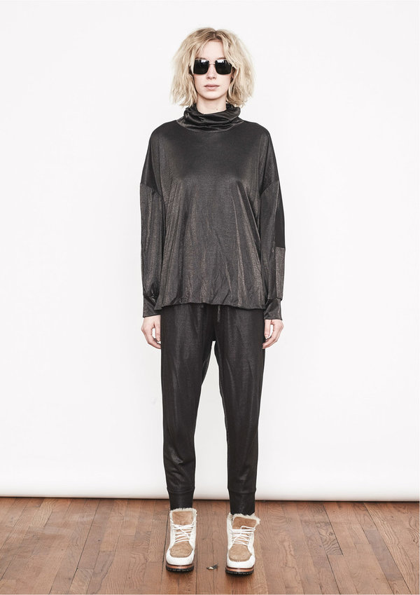 Berenik Turtleneck Knit Ivory Berenik Turtleneck Knit Ivory