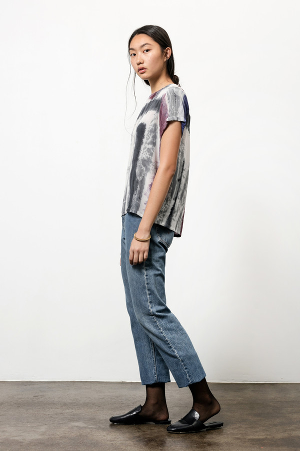 Osei-Duro Note T in Silk Crepe Mauve Brushstrokes Osei-Duro Note T in Silk Crepe Mauve Brushstrokes