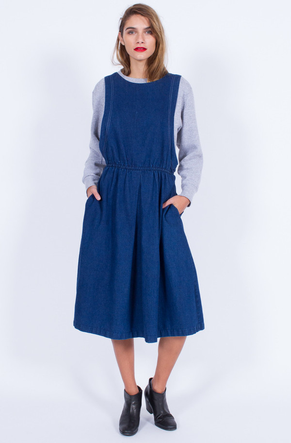 Yo Vintage! DENIM PINAFORE DRESS (MED-LARGE) Yo Vintage! DENIM PINAFORE DRESS (MED-LARGE)