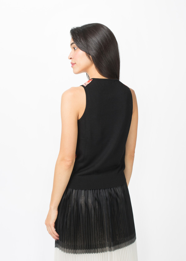 La Prestic Ouiston Silk and Wool Sleeveless Top La Prestic Ouiston Silk and Wool Sleeveless Top