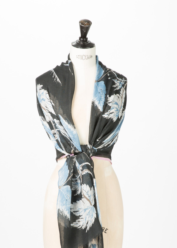 Epice Modal Blend Leaf Print Shawl Epice Modal Blend Leaf Print Shawl
