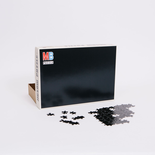 Shannon Lucy "Fun and games, the distinguishing mark of an easy life" Puzzle Shannon Lucy "Fun and games, the distinguishing mark of an easy life" Puzzle