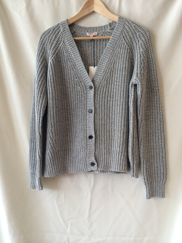 Demylee Becky Pullover Demylee Becky Pullover