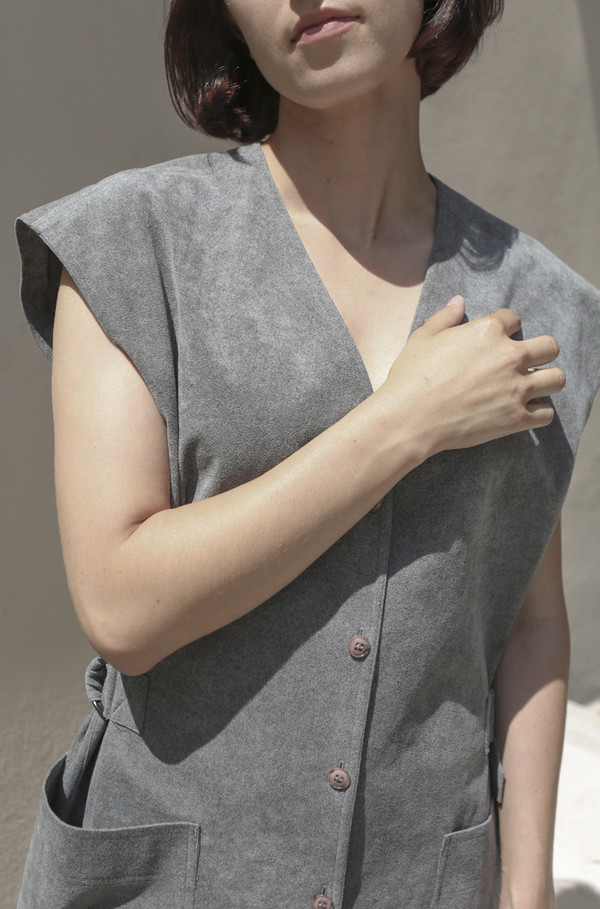 NONNA Vintage Bill Blass Ultrasuede Tunic/Vest NONNA Vintage Bill Blass Ultrasuede Tunic/Vest