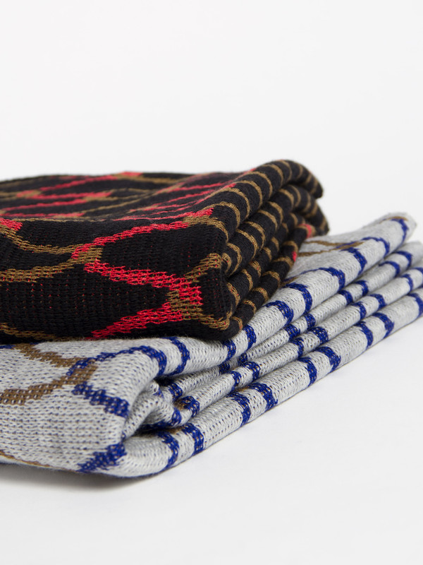 Men's Reality Studio Net Plaid Scarf Black Men's Reality Studio Net Plaid Scarf Black