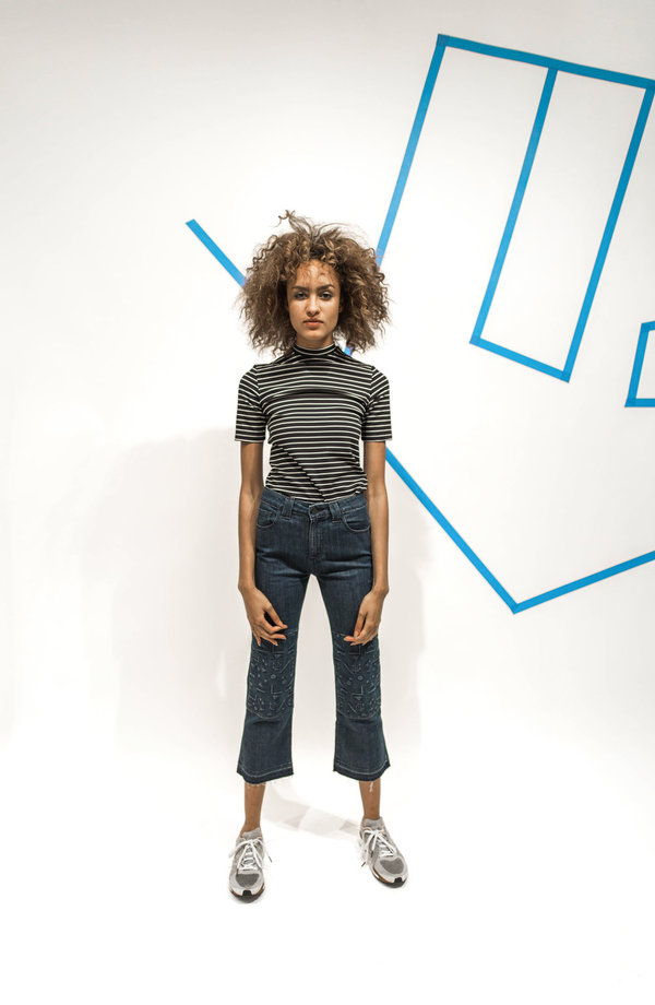 Alyssa Less MCVIE Cropped Flare - Blue Floating Shapes Alyssa Less MCVIE Cropped Flare - Blue Floating Shapes