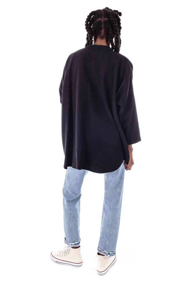 Black Crane Square Shirt (Black) Black Crane Square Shirt (Black)