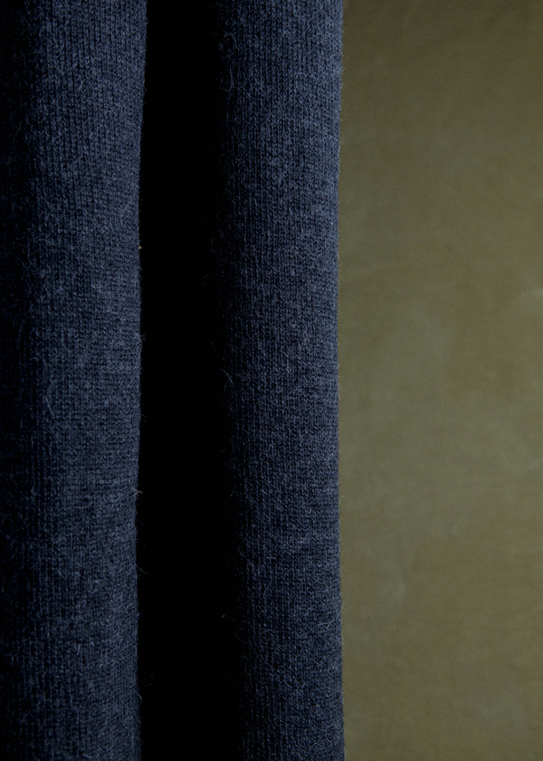 Lauren Manoogian Wide Scarf - Dark Charcoal Lauren Manoogian Wide Scarf - Dark Charcoal