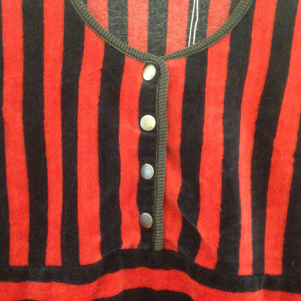 Darling Vintage Vintage Liz Claiborne Velvet Striped Sweatshirt Darling Vintage Vintage Liz Claiborne Velvet Striped Sweatshirt