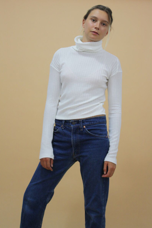 Calder Blake CLAUDINE RIB TURTLENECK - NAVY Calder Blake CLAUDINE RIB TURTLENECK - NAVY