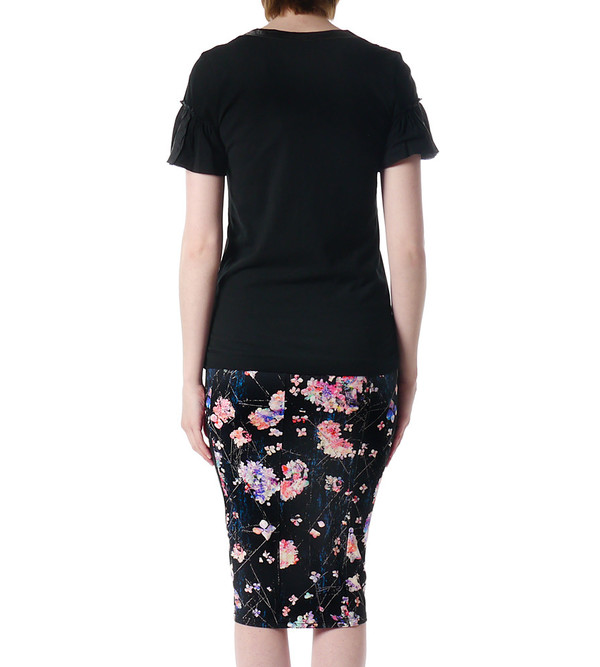 Sacai Luck Black T-Shirt with Ruffle Sleeves Sacai Luck Black T-Shirt with Ruffle Sleeves