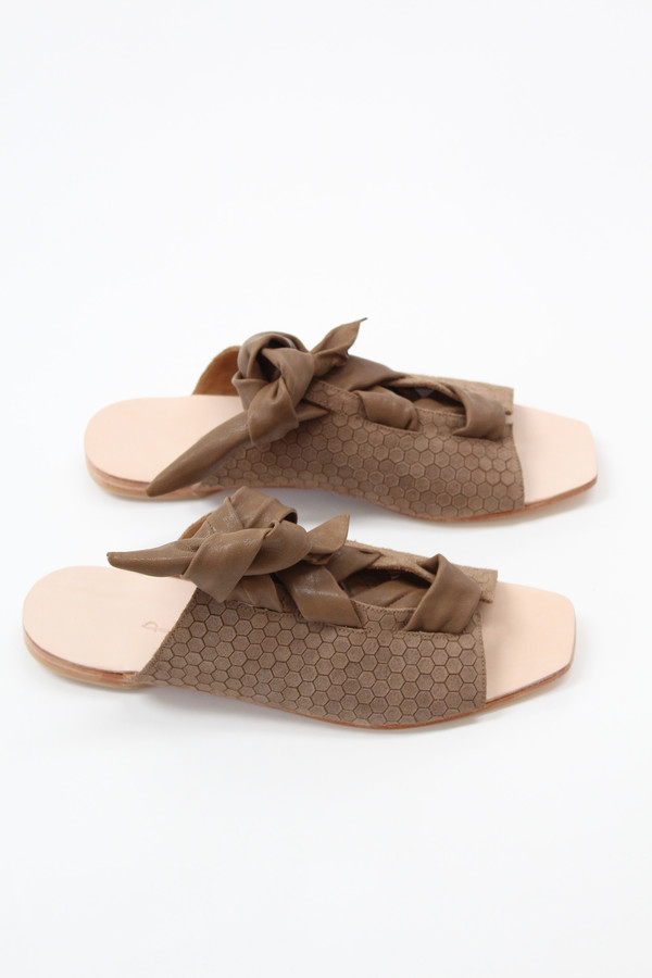 The Palatines Palatines Texo Lace-up Sandal Bark Hex The Palatines Palatines Texo Lace-up Sandal Bark Hex