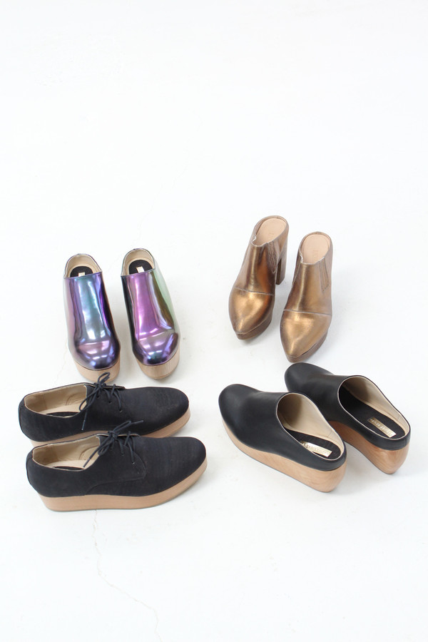 Sydney Brown Clog Black Sydney Brown Clog Black