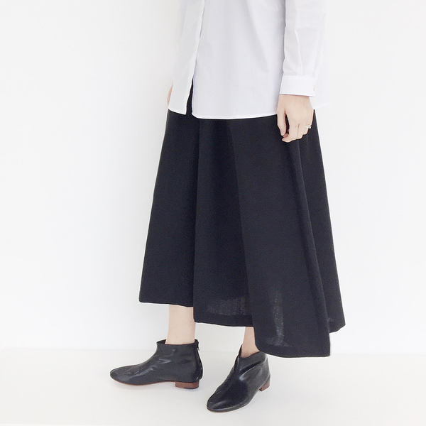 Johan Vintage Black Circle Skirt Johan Vintage Black Circle Skirt