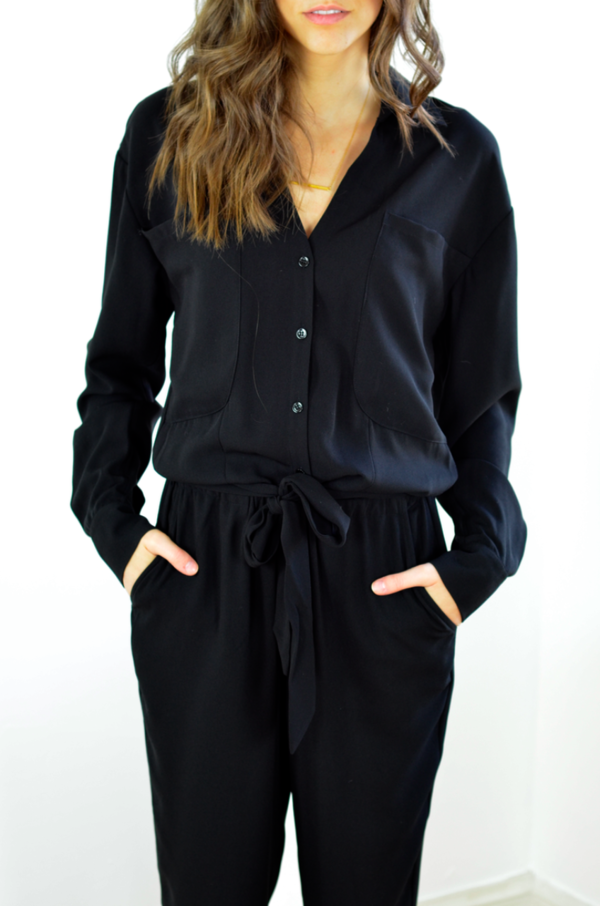 FRAME Denim Crepe Jumpsuit in Noir FRAME Denim Crepe Jumpsuit in Noir