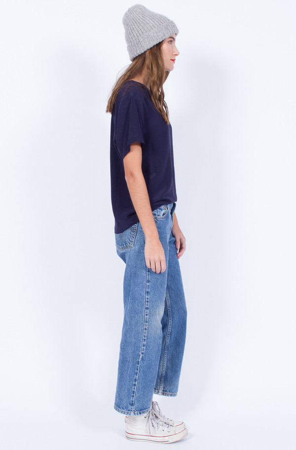 NAVY SILK TOP (SMALL-MEDIUM) NAVY SILK TOP (SMALL-MEDIUM)