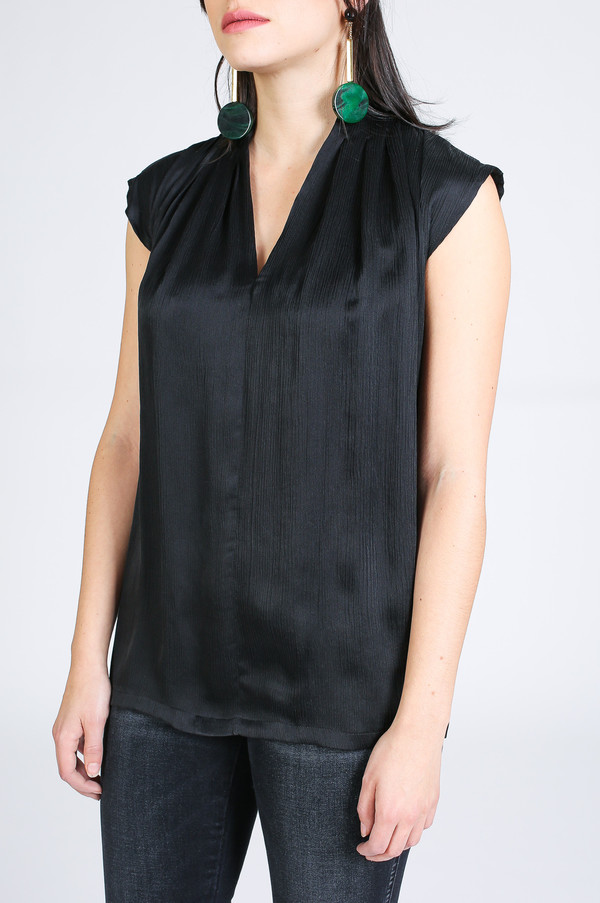 The Podolls Pleat Neck Accordion Top in Black The Podolls Pleat Neck Accordion Top in Black
