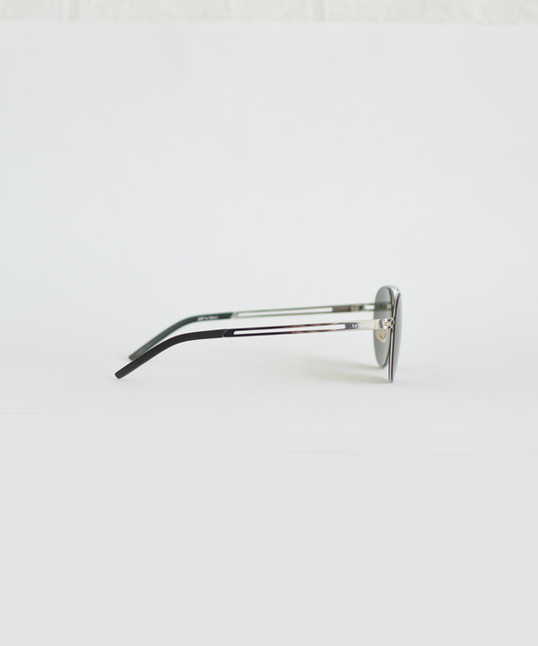 Le Specs Silver Spartan Sunglasses Le Specs Silver Spartan Sunglasses