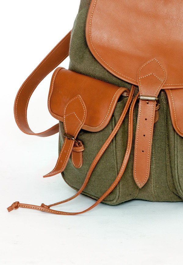 Field Backpack in Hunter Green Canvas Field Backpack in Hunter Green Canvas