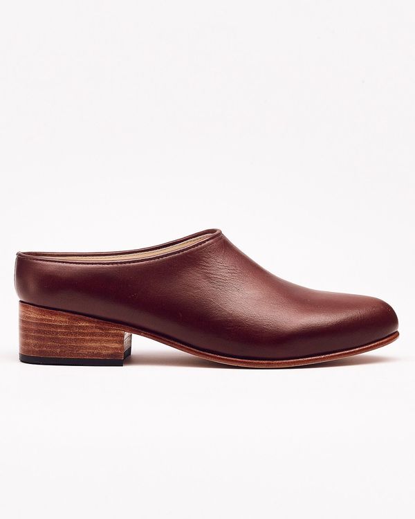 Nisolo Sofia Slip-On Brandy 5 for 5 Nisolo Sofia Slip-On Brandy 5 for 5
