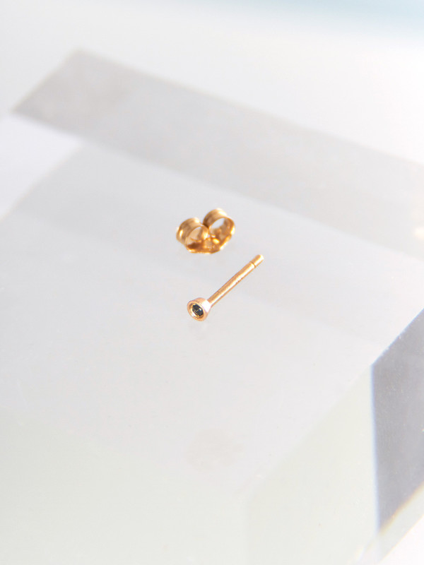 Still House Kaya Earring Black Diamond Still House Kaya Earring Black Diamond