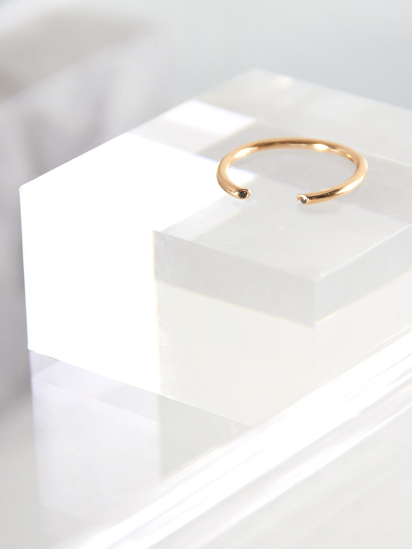 Still House Olva Ring Gold with Black Diamond Still House Olva Ring Gold with Black Diamond