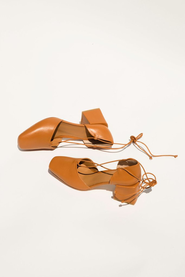 LOQ Lorente - Camel LOQ Lorente - Camel