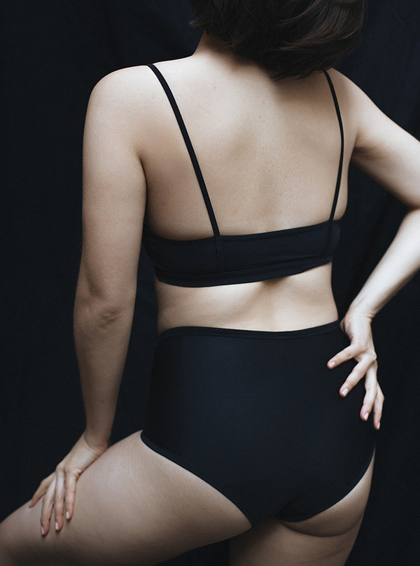 Land of Women Super Soft Highwaisted Brief Land of Women Super Soft Highwaisted Brief