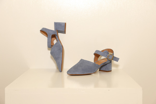 Intentionally Blank CRYSTAL Suede Denim Blue Intentionally Blank CRYSTAL Suede Denim Blue