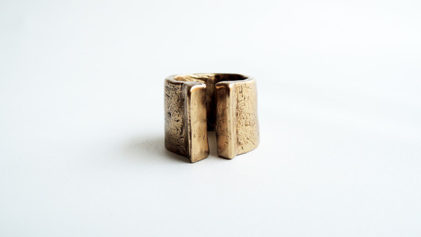 WWAKE Double Vertical Bevel Ring WWAKE Double Vertical Bevel Ring