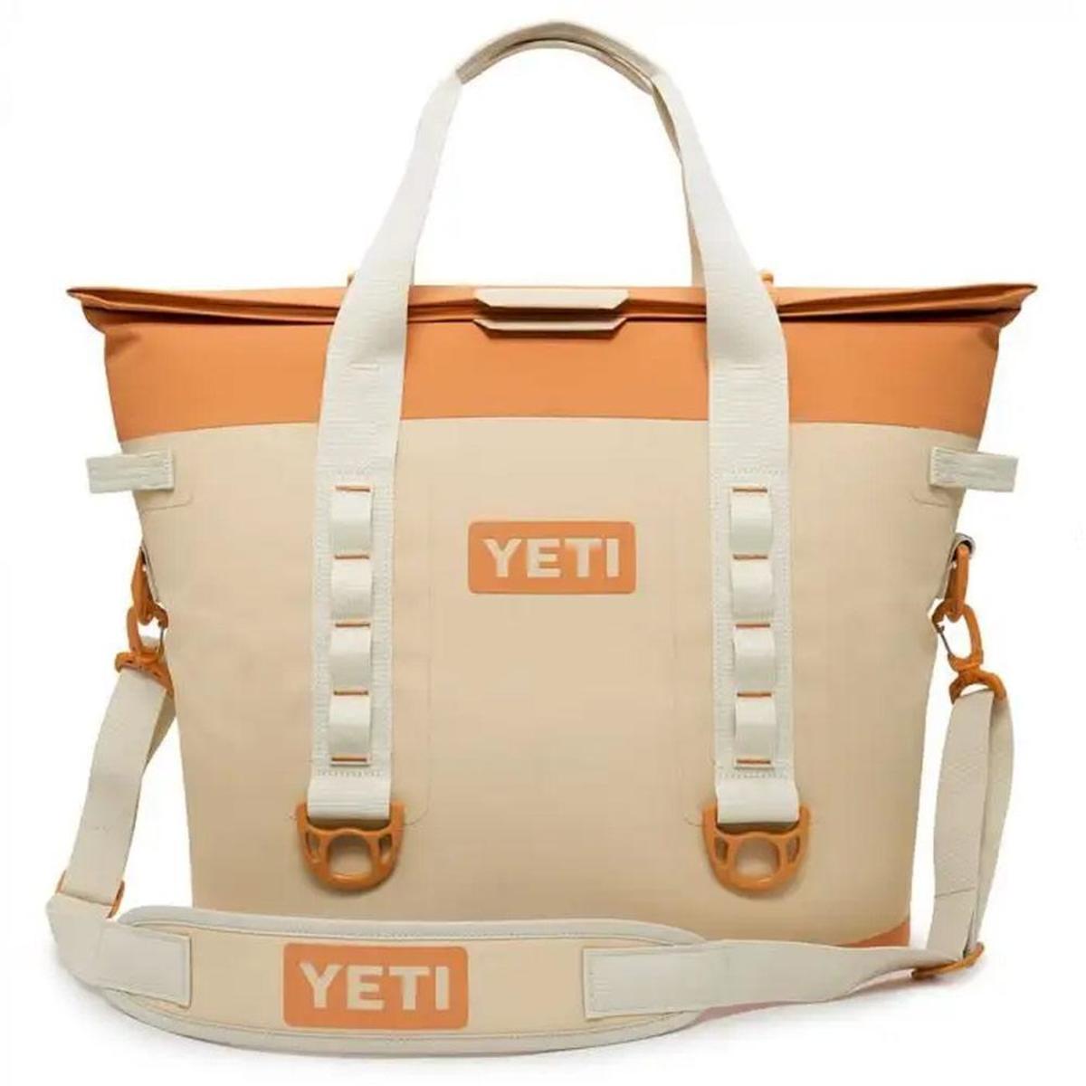 yeti duffel bolsa sale