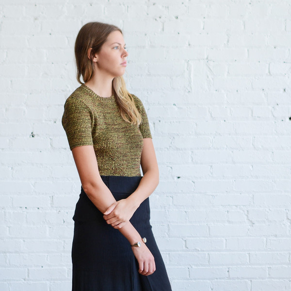 Apiece Apart Mora Short Sleeve Rib Moss Apiece Apart Mora Short Sleeve Rib Moss