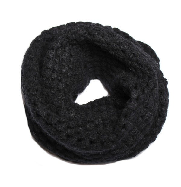 Quinn Effervescent Snood in Black Quinn Effervescent Snood in Black