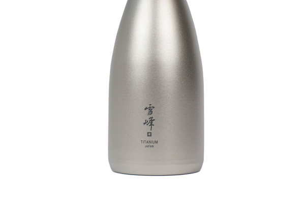 Snow Peak TITANIUM SAKE BOTTLE Snow Peak TITANIUM SAKE BOTTLE