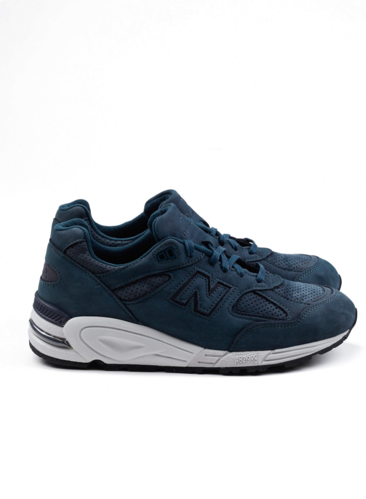 new balance m990drk2