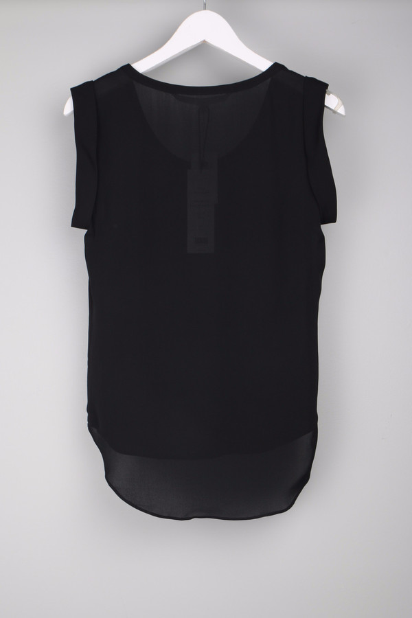 Veronica Beard Scoop Neck Muscle Tee Black Veronica Beard Scoop Neck Muscle Tee Black