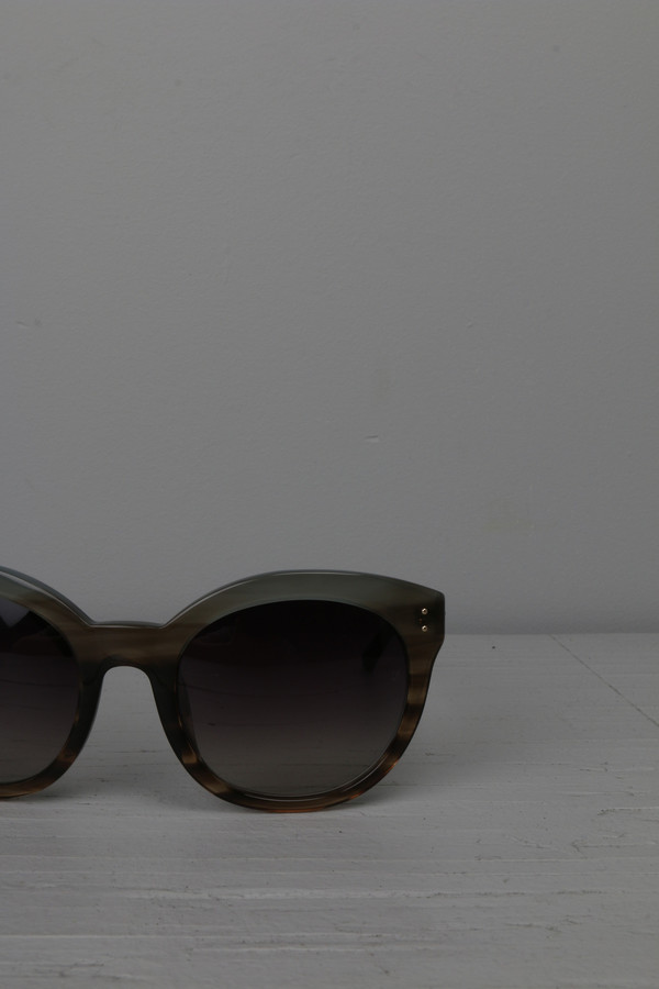 Linda Farrow Round Cat Eye Sunglasses Linda Farrow Round Cat Eye Sunglasses