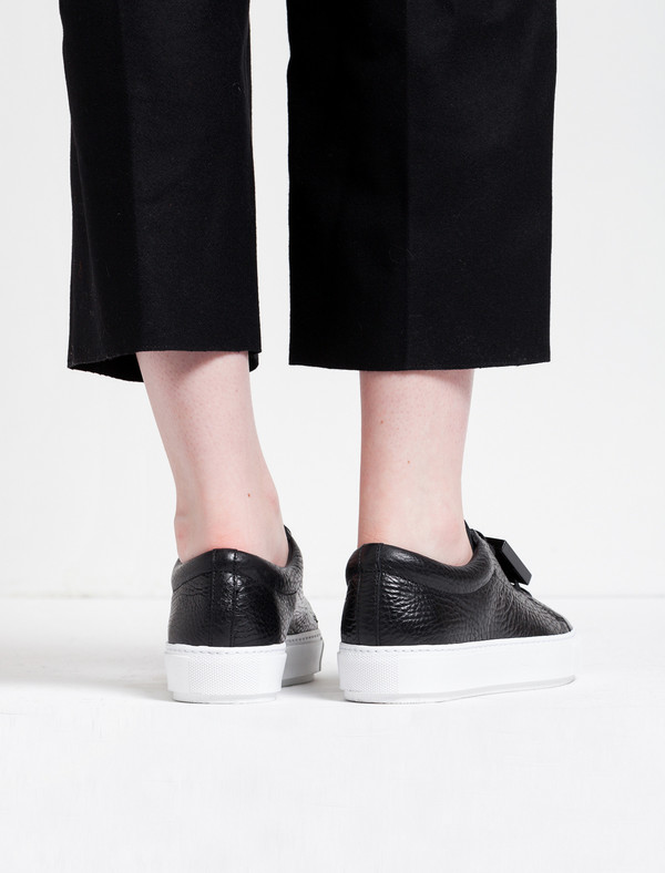 Acne Studios Adriana Grain Sneakers Acne Studios Adriana Grain Sneakers