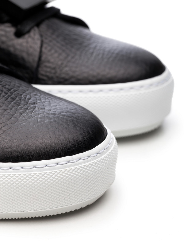 Acne Studios Adriana Grain Sneakers Acne Studios Adriana Grain Sneakers