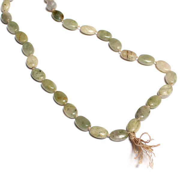 James and Jezebelle Green Agate and Labradorite Bead Necklace James and Jezebelle Green Agate and Labradorite Bead Necklace