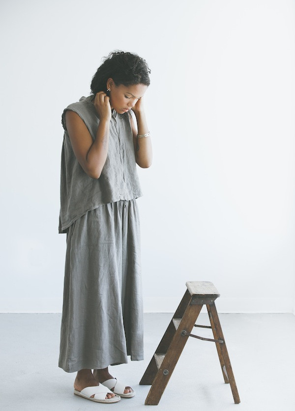 Black Crane - Stand Collar Top in Light Grey Black Crane - Stand Collar Top in Light Grey