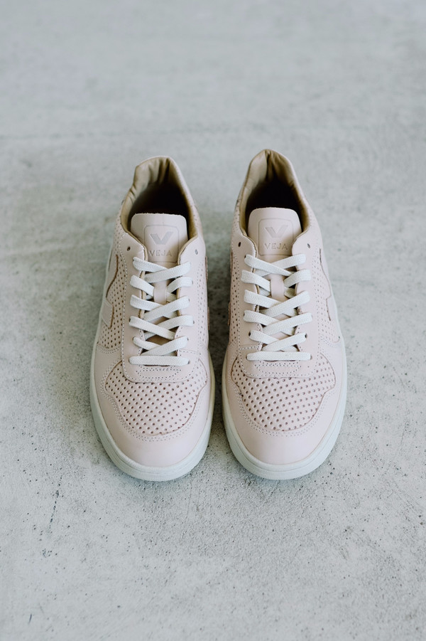 VEJA V-10 Nude VEJA V-10 Nude