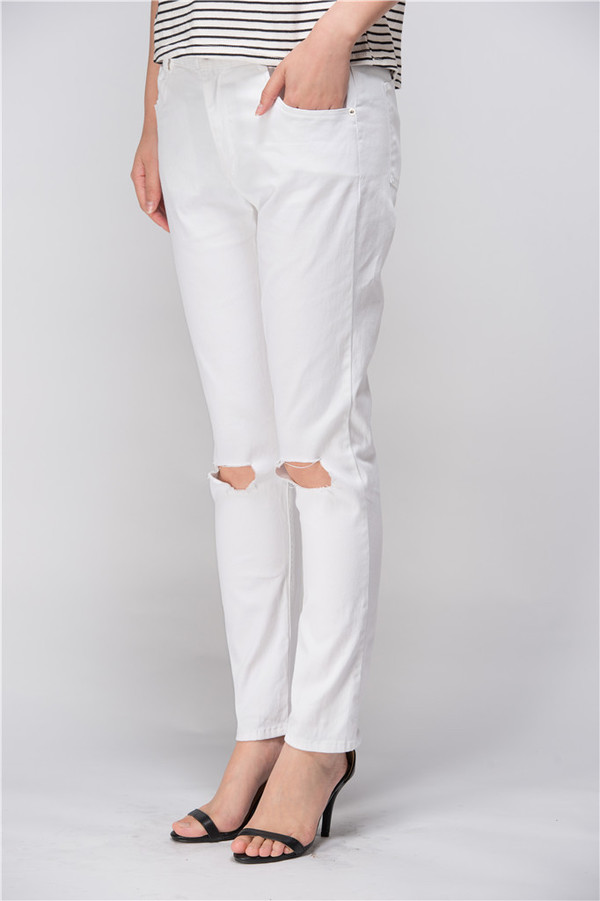 Few Moda White Urban Busted Knee Boyfriend Jeans Few Moda White Urban Busted Knee Boyfriend Jeans