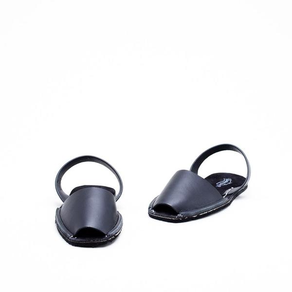 Riudavets Avarca Sandals - Black Riudavets Avarca Sandals - Black