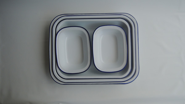 Falcon Enamelware Bake Set Falcon Enamelware Bake Set