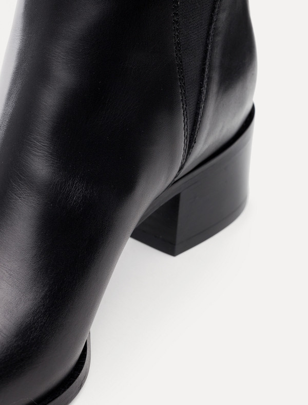 Acne Jensen Chelsea Boot Acne Jensen Chelsea Boot